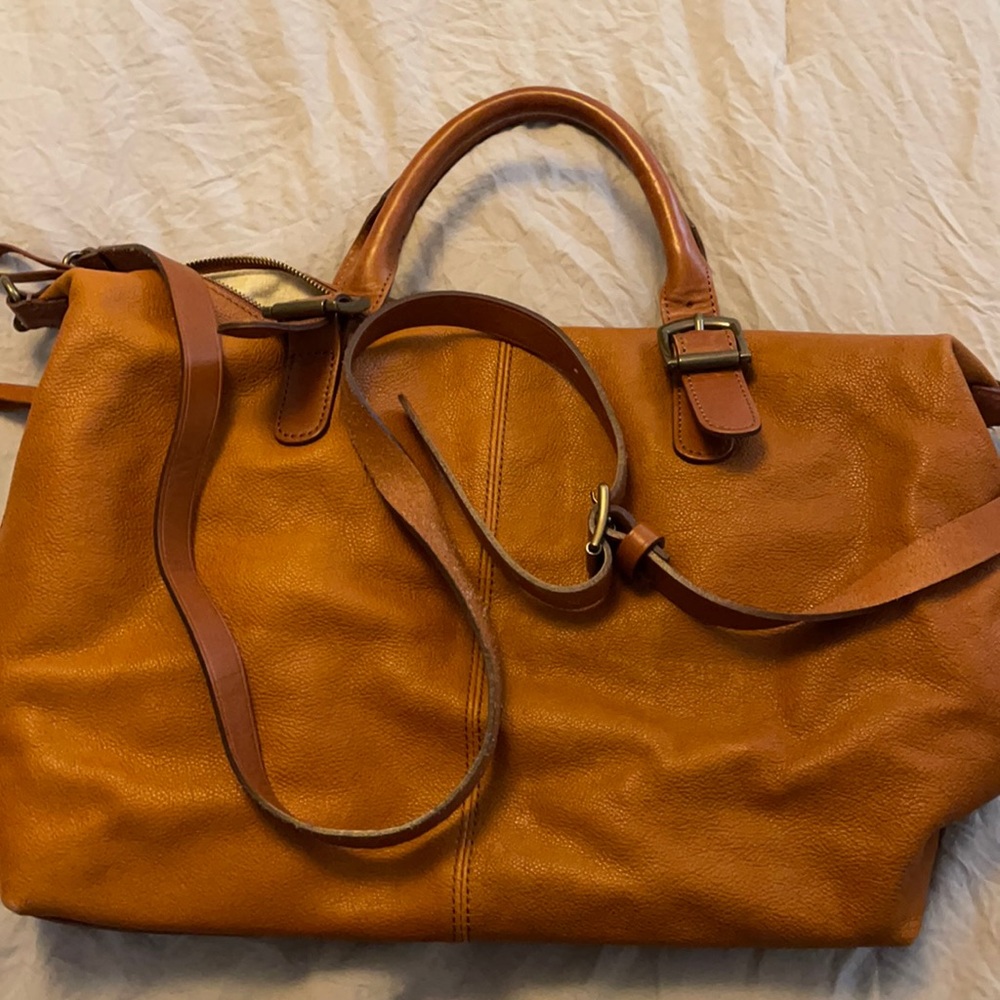 Crossbody leather tote